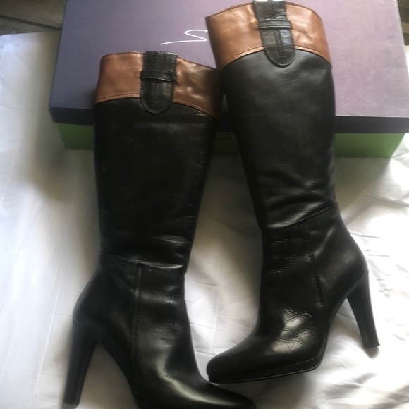 EUC! Heeled boots - Picture 1 of 6